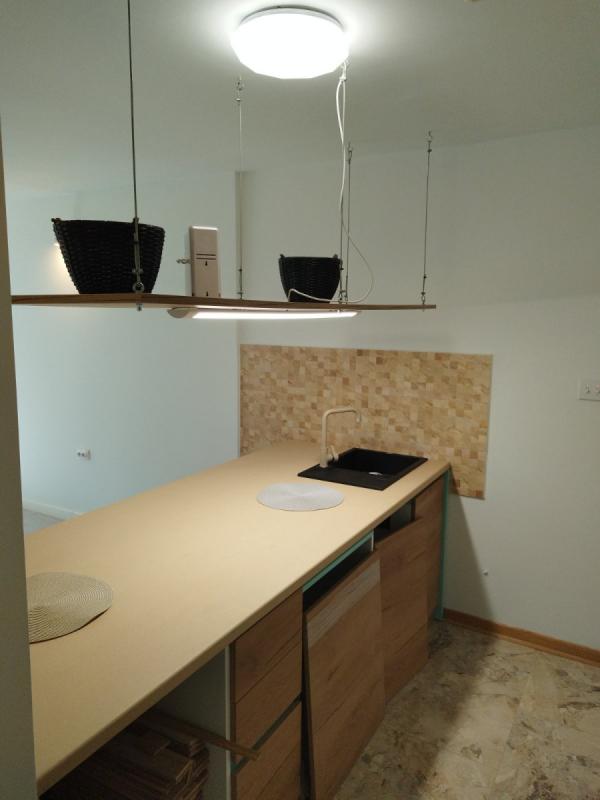 Slika 8 - Stan,NOVI SAD,CENTAR,kv: 37.00, € 116240, ID: 1057424