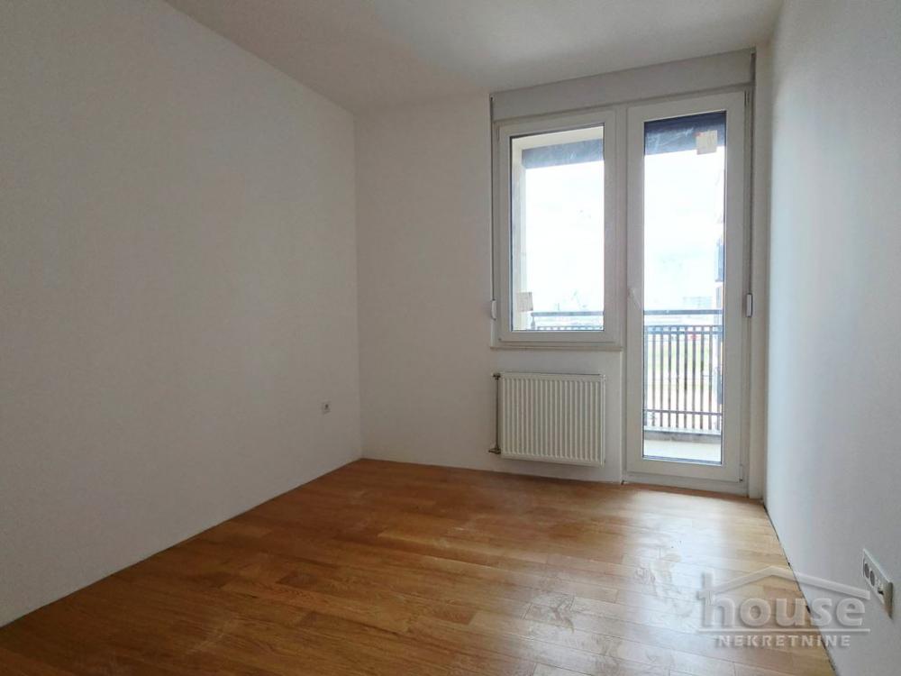 Slika 4 - Stan,NOVI SAD,PODBARA,kv: 109.00, € 288850, ID: 1065584