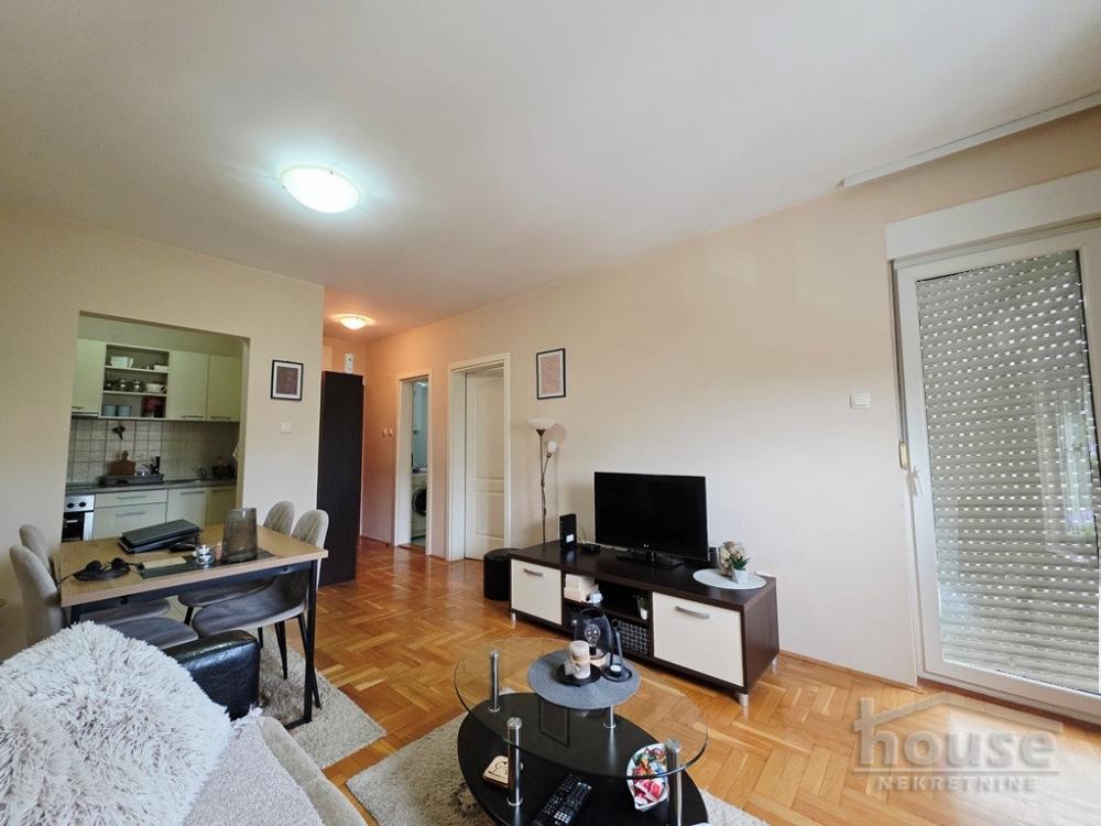 Slika 3 - Stan,NOVI SAD,SALAJKA,kv: 37.00, € 115000, ID: 1065879