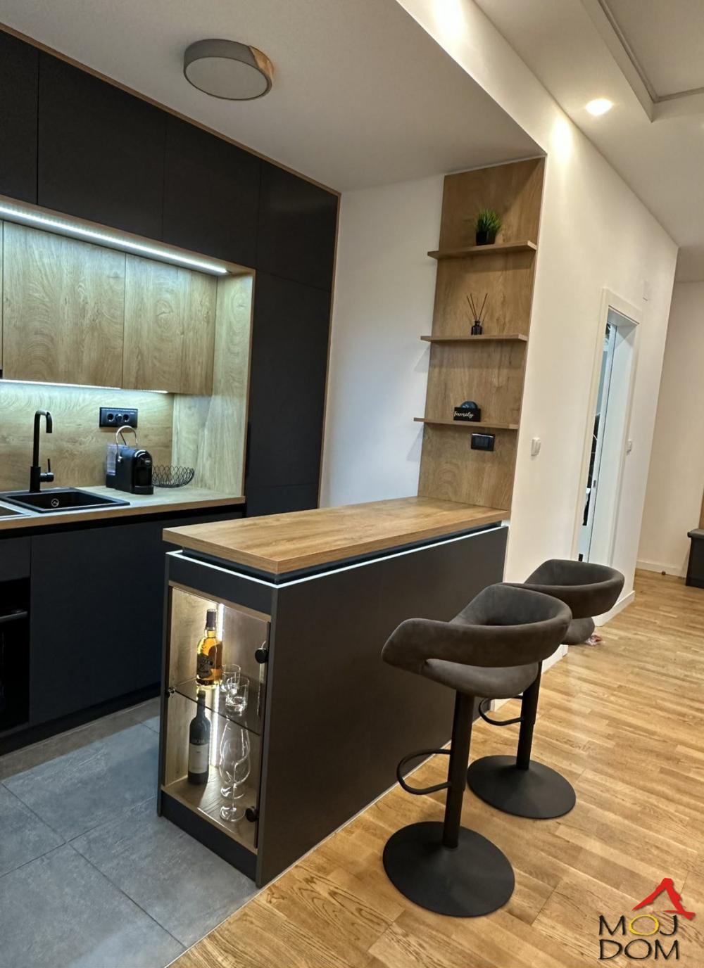 Slika 4 - Stan,PETROVARADIN,PETROVARADIN,kv: 42, € 122055, ID: 1031811