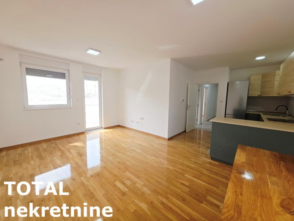 Glavna slika -Stan,NOVI SAD,LIPOV GAJ,kv: 74.00, € 160200, ID: 1102720