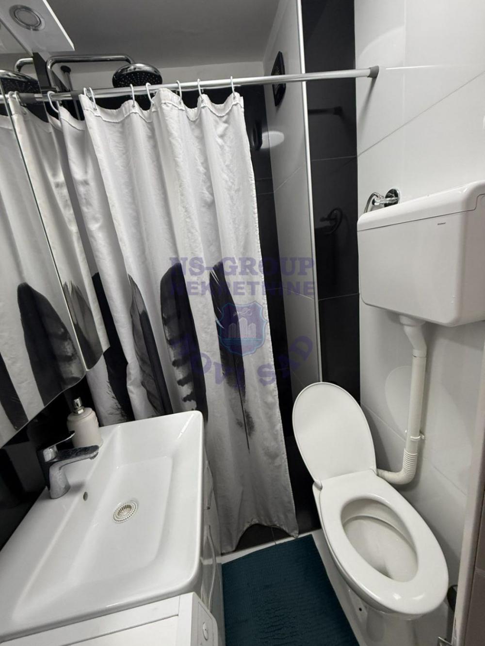Slika 2 - Odličan dvosoban stan u Novom Sadu.