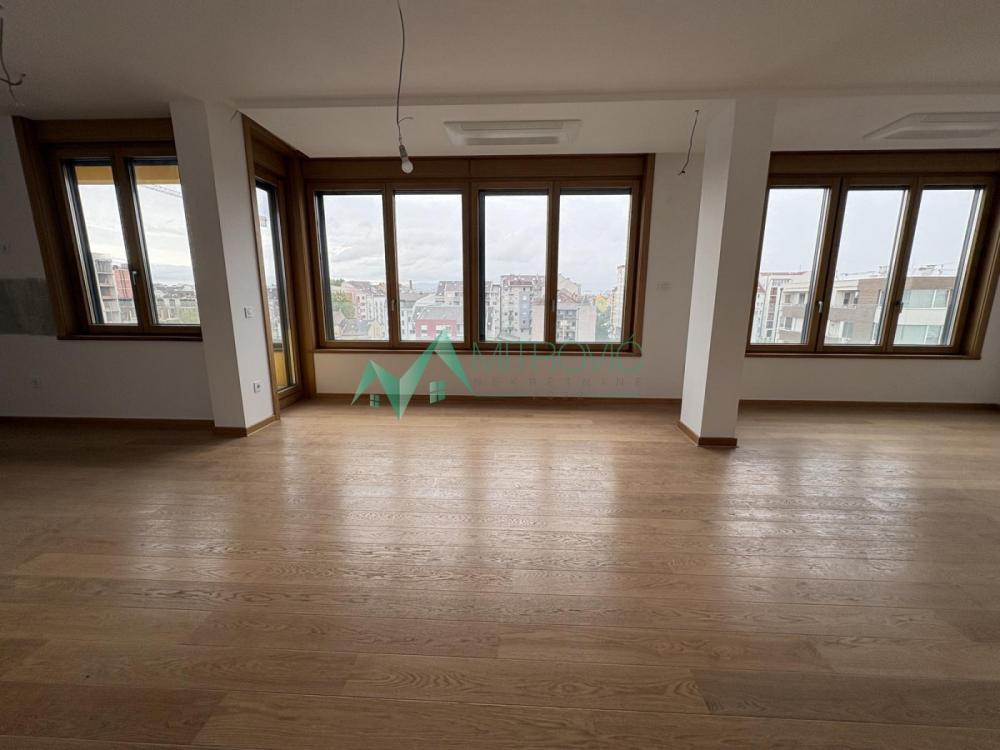 Glavna slika -Lux, novi petosoban stan na Podbari-izuzetna ponuda 