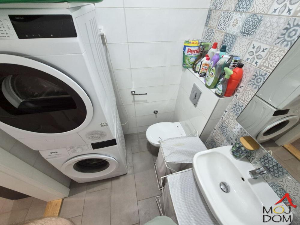 Slika 11 - Stan,NOVI SAD,SOMBORSKI BULEVAR,kv: 60, € 173000, ID: 1032359