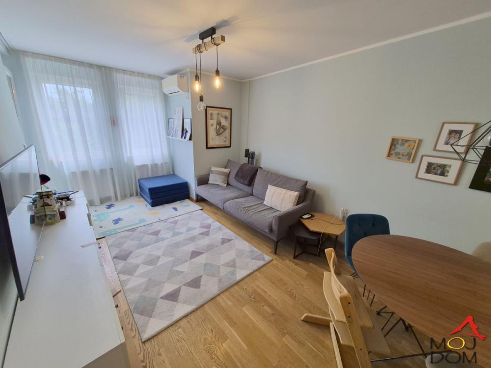 Slika 1 - Stan,NOVI SAD,SOMBORSKI BULEVAR,kv: 60, € 173000, ID: 1032359