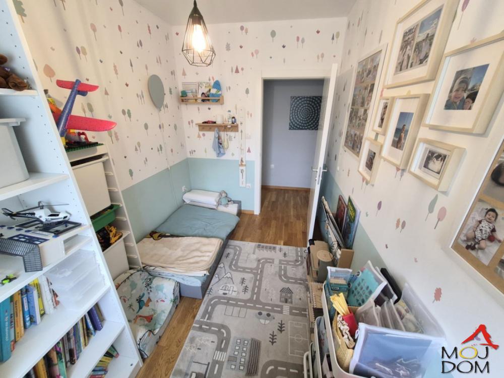 Slika 4 - Stan,NOVI SAD,SOMBORSKI BULEVAR,kv: 60, € 173000, ID: 1032359