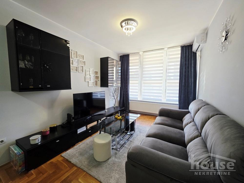 Slika 1 - Stan,NOVI SAD,GRBAVICA,kv: 44.00, € 150000, ID: 1065826