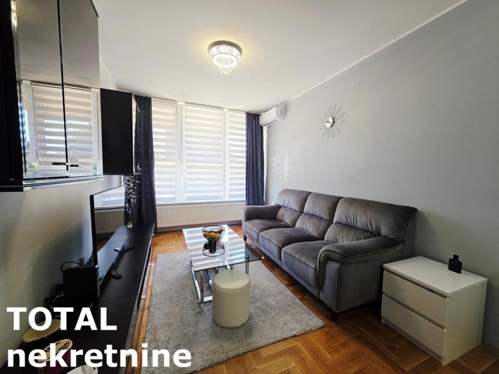 Glavna slika -Stan,NOVI SAD,GRBAVICA,kv: 44.00, € 150000, ID: 1102672
