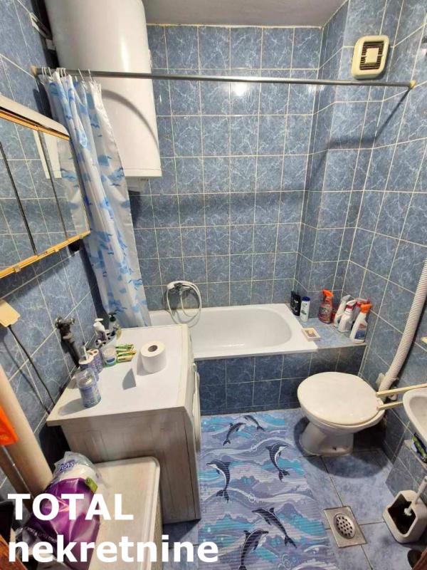 Slika 5 - Stan,NOVI SAD,BULEVAR,kv: 25.00, € 72800, ID: 1102749