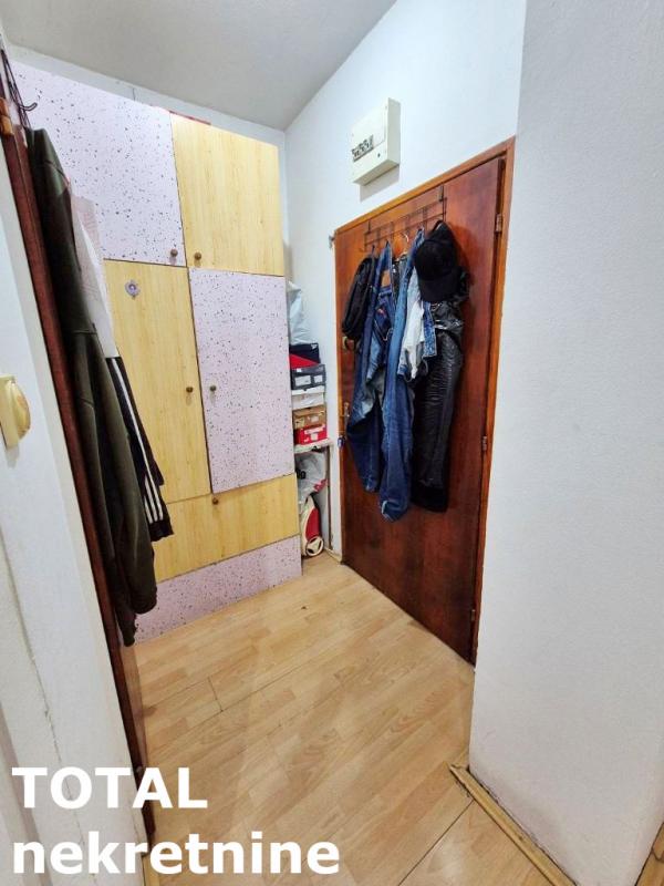 Slika 4 - Stan,NOVI SAD,BULEVAR,kv: 25.00, € 72800, ID: 1102749