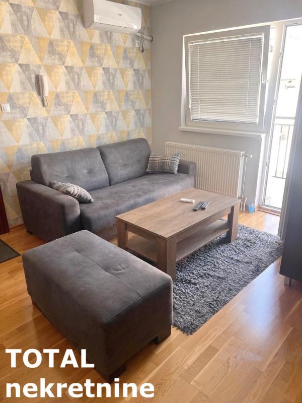 Slika 3 - Stan,NOVI SAD,ADICE,kv: 29.00, € 85000, ID: 1102767