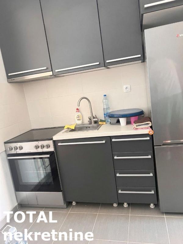 Slika 5 - Stan,NOVI SAD,ADICE,kv: 29.00, € 85000, ID: 1102767