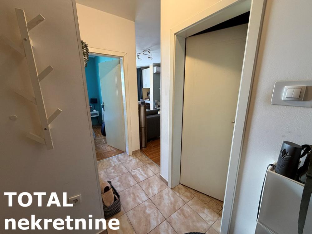 Slika 8 - Stan,NOVI SAD,TELEP,kv: 41.00, € 120000, ID: 1102690