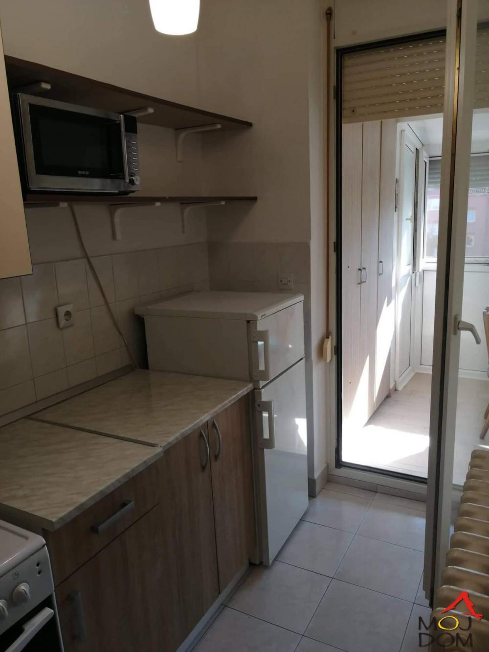 Slika 5 - Stan,NOVI SAD,SAVINA,kv: 38, € 97850, ID: 1032363