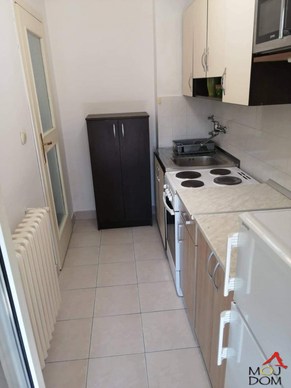 Slika 6 - Stan,NOVI SAD,SAVINA,kv: 38, € 97850, ID: 1032363