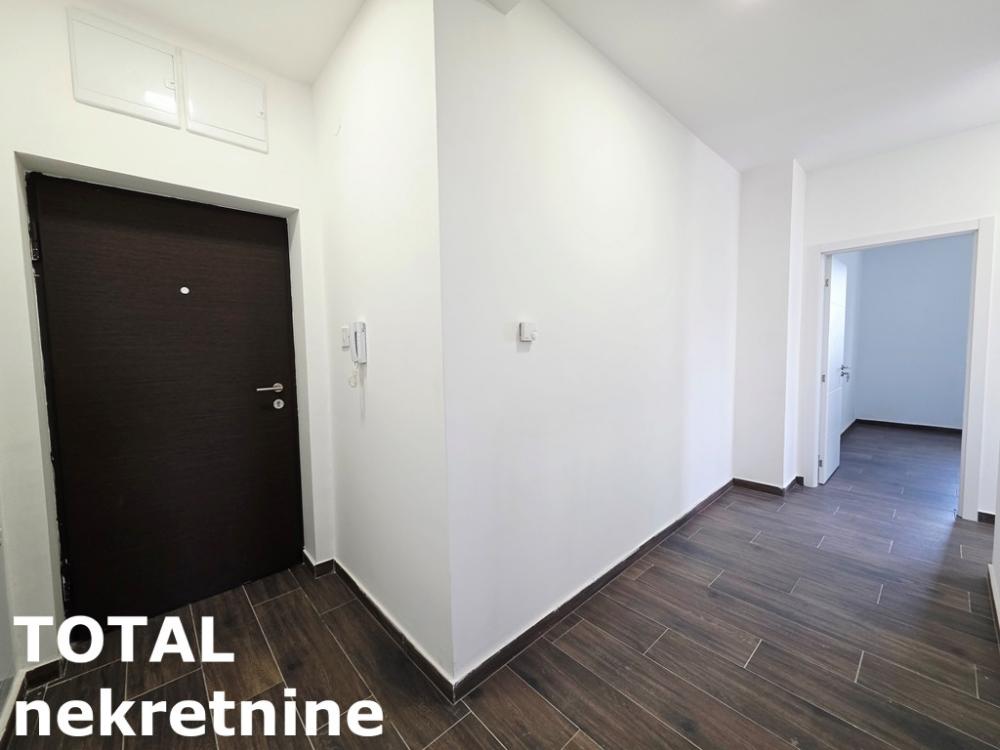 Slika 11 - Stan,NOVI SAD,TELEP,kv: 56.00, € 163240, ID: 1102735