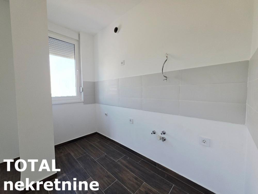 Slika 4 - Stan,NOVI SAD,TELEP,kv: 56.00, € 163240, ID: 1102735