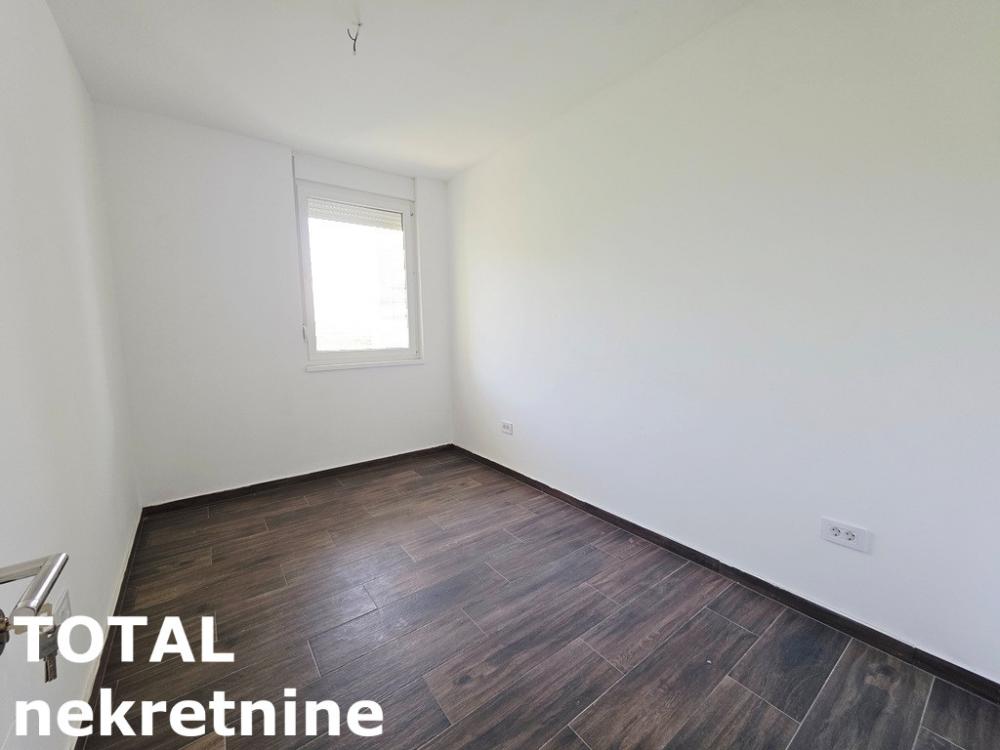 Slika 7 - Stan,NOVI SAD,TELEP,kv: 56.00, € 163240, ID: 1102735
