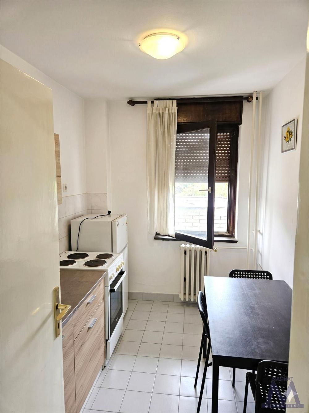 Slika 2 - Stan,NOVI SAD,SAJAM,kv: 58, € 152000, ID: 1019388