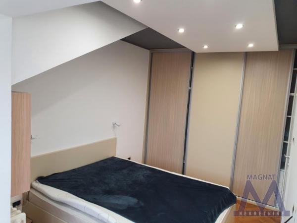 Slika 4 - Stan,NOVI SAD,CENTAR,kv: 40, € 118450, ID: 1019387