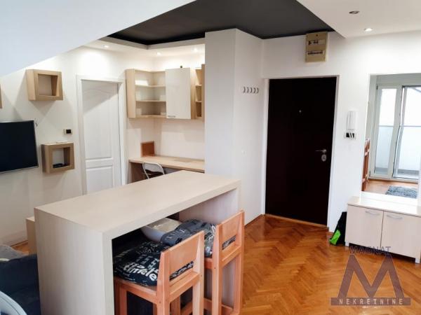 Slika 3 - Stan,NOVI SAD,CENTAR,kv: 40, € 118450, ID: 1019387