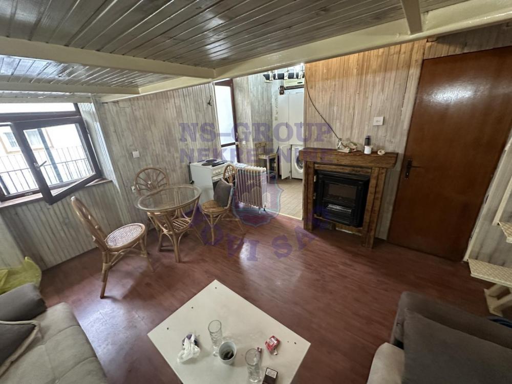 Slika 1 - Jednoiposoban, 35m2, Novi Sad centar Novi Sad