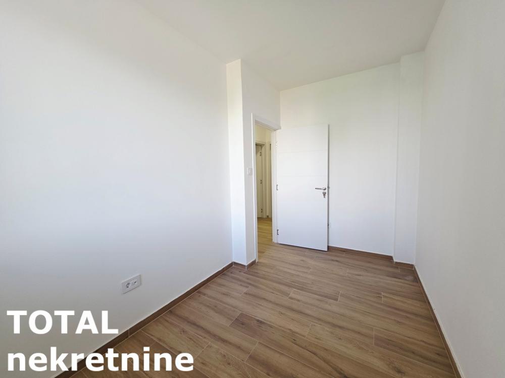 Slika 8 - Stan,NOVI SAD,TELEP,kv: 62.00, € 180730, ID: 1102734