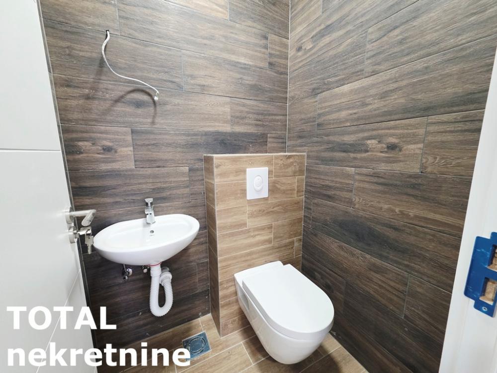 Slika 11 - Stan,NOVI SAD,TELEP,kv: 62.00, € 180730, ID: 1102734