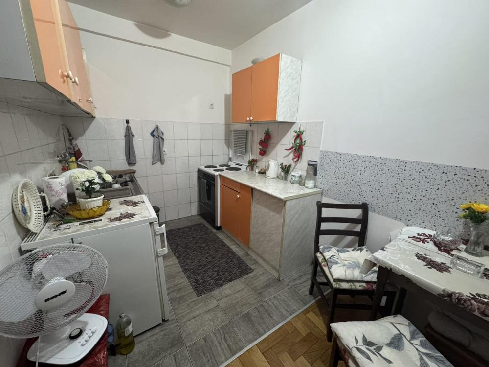Slika 6 - Odličan jednosoban stan na Bulevaru Oslobodjenja - 572548