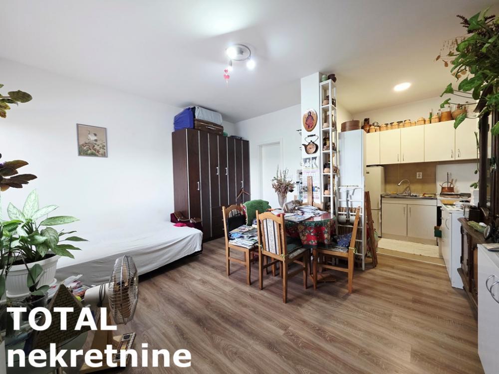 Glavna slika -Stan,NOVI SAD,ADICE,kv: 27.00, € 48000, ID: 1102674