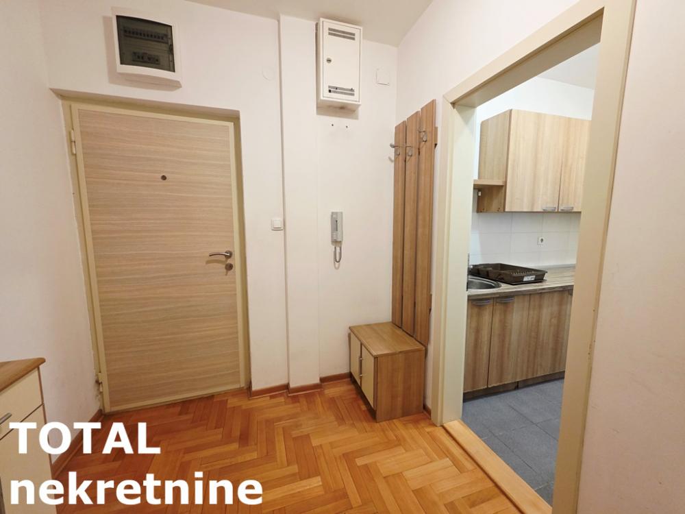 Slika 11 - Stan,NOVI SAD,NOVO NASELJE - JUGOVIĆEVO,kv: 42.00, € 124000, ID: 1102764