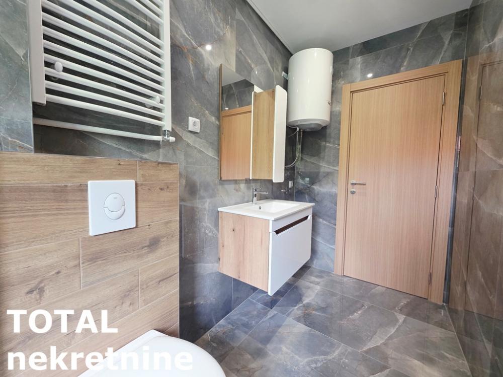 Slika 10 - Stan,NOVI SAD,GRBAVICA,kv: 49.00, € 154900, ID: 1102728