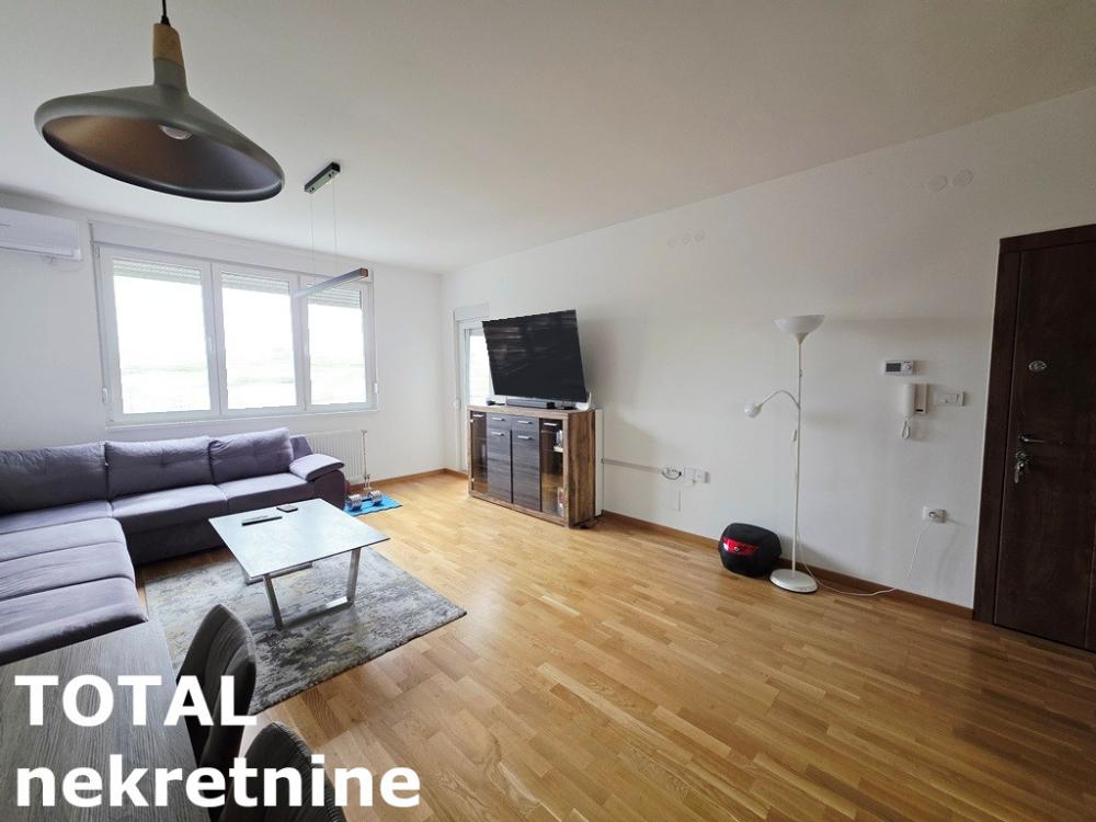 Slika 3 - Stan,NOVI SAD,KLISA,kv: 62.00, € 154000, ID: 1102722