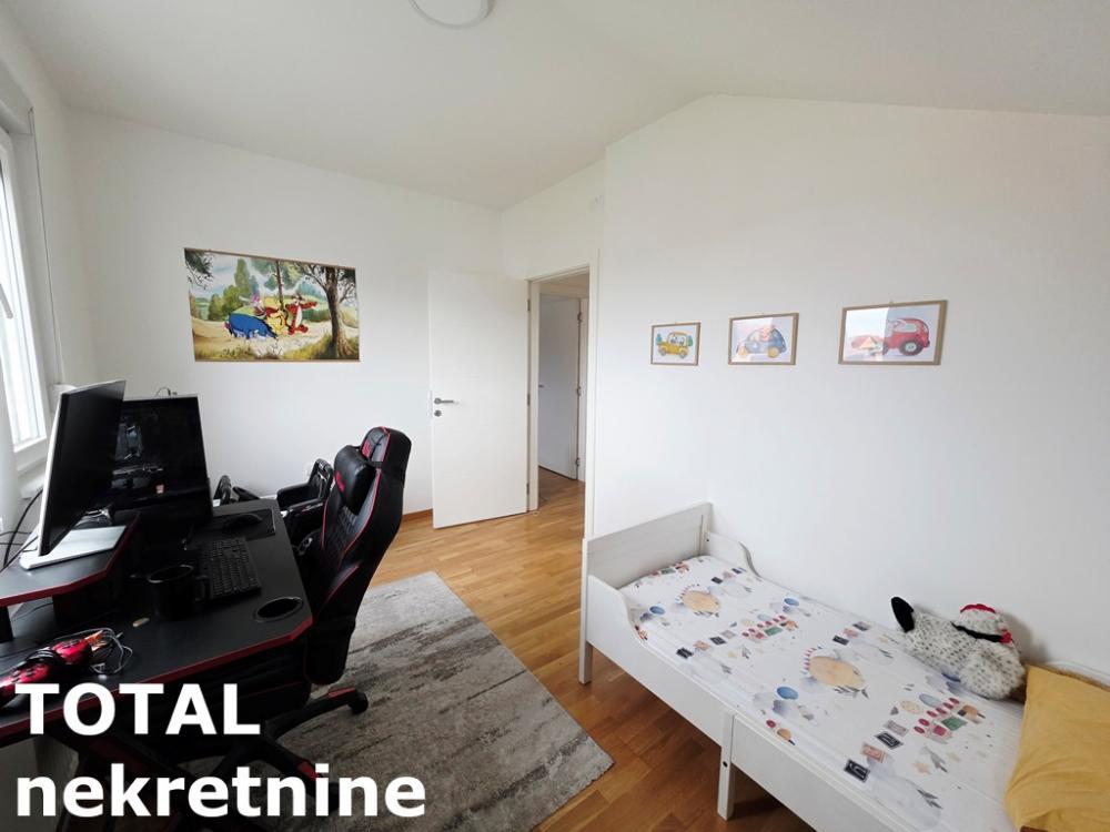 Slika 6 - Stan,NOVI SAD,KLISA,kv: 62.00, € 154000, ID: 1102722