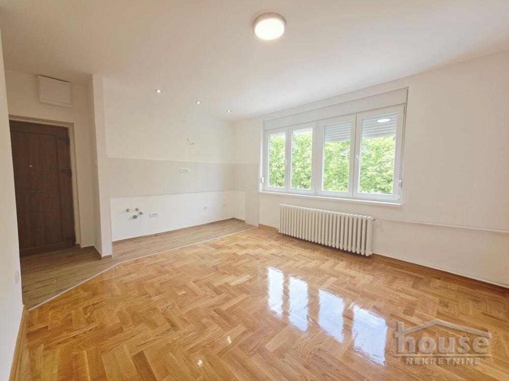 Slika 1 - Stan,NOVI SAD,GRBAVICA,kv: 49.00, € 154900, ID: 1065882