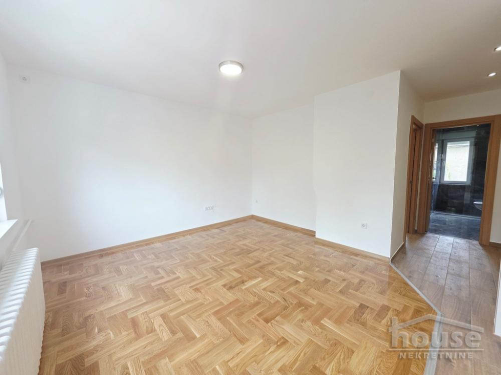 Slika 4 - Stan,NOVI SAD,GRBAVICA,kv: 49.00, € 154900, ID: 1065882