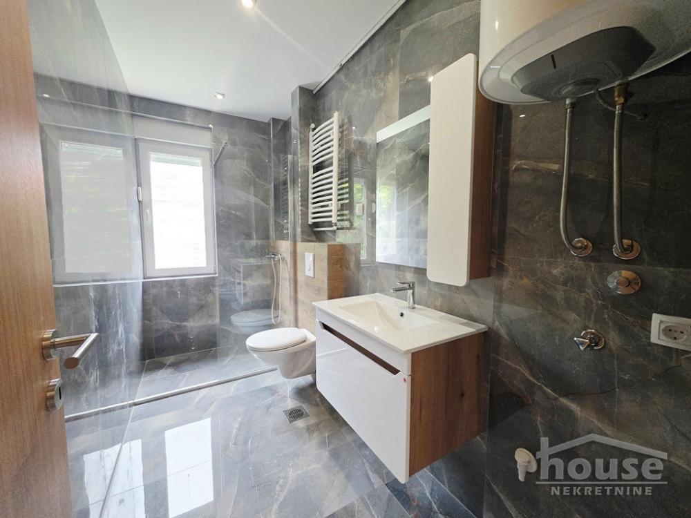 Slika 9 - Stan,NOVI SAD,GRBAVICA,kv: 49.00, € 154900, ID: 1065882