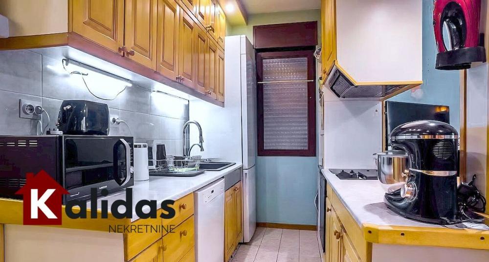 Slika 3 - Stan,NOVI SAD,BULEVAR,kv: 65, € 189250, ID: 1008838