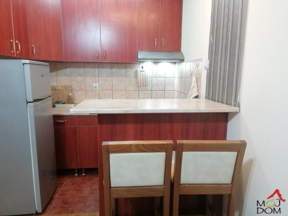 Slika 4 - Stan,NOVI SAD,BULEVAR,kv: 47, € 162700, ID: 1030017