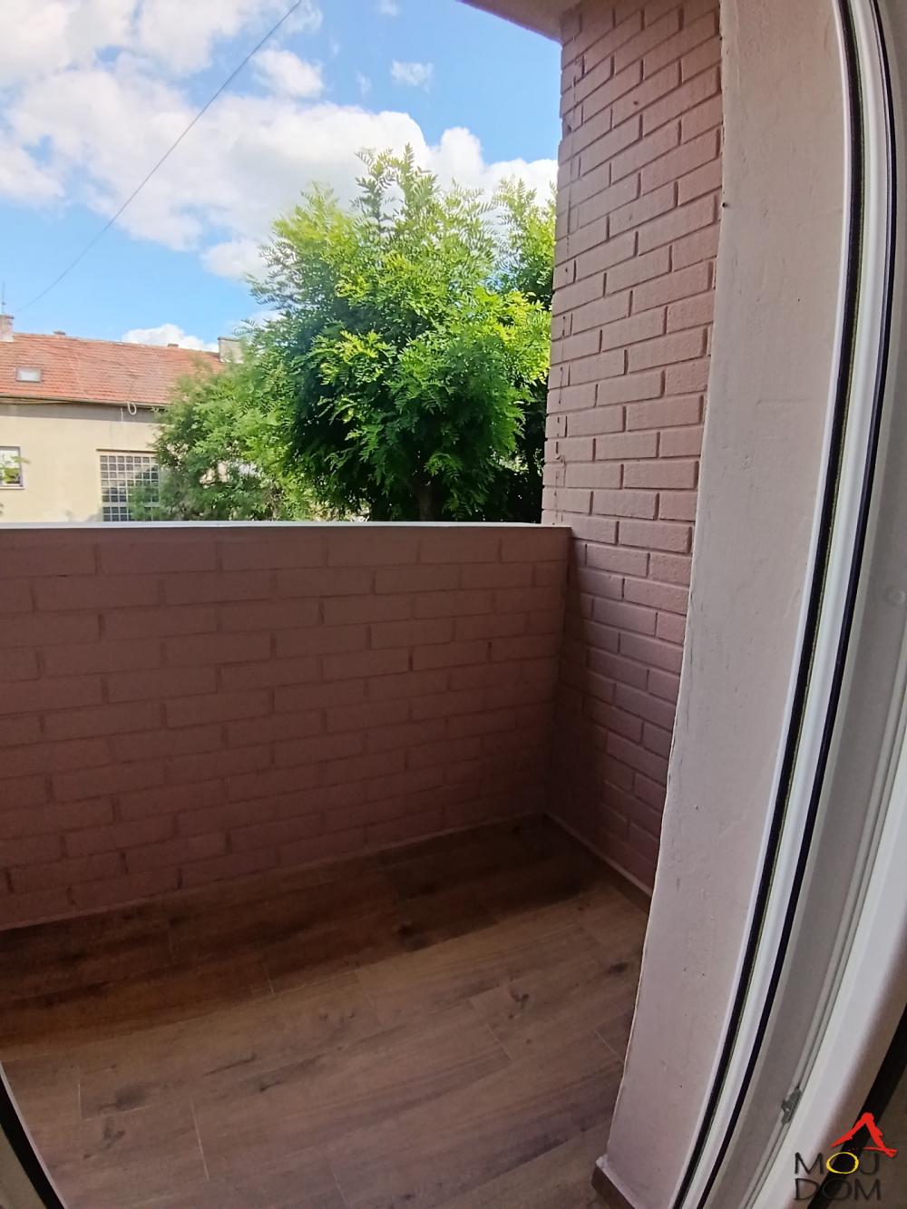 Slika 4 - Stan,NOVI SAD,GRBAVICA,kv: 49, € 159550, ID: 1032373
