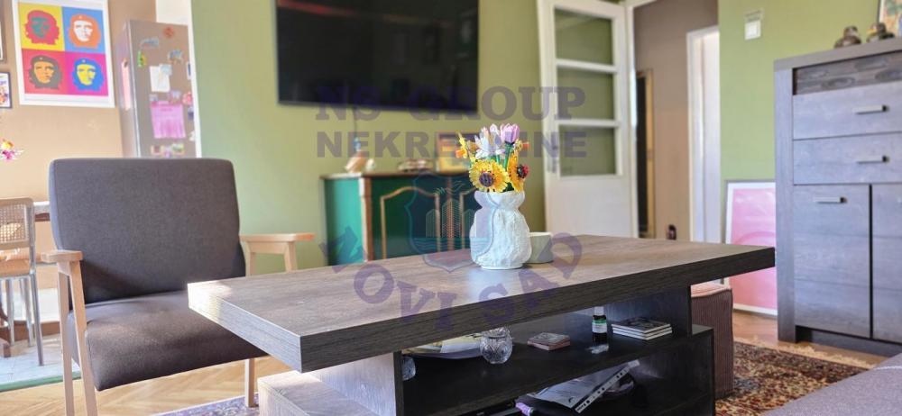 Slika 3 - Dvosoban, 48m2, Podbara Novi Sad, sa terasom