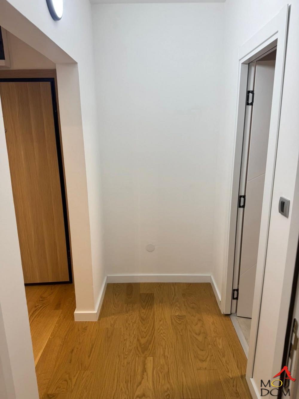 Slika 5 - Stan,NOVI SAD,AVIJACIJA,kv: 48, € 134930, ID: 1032362