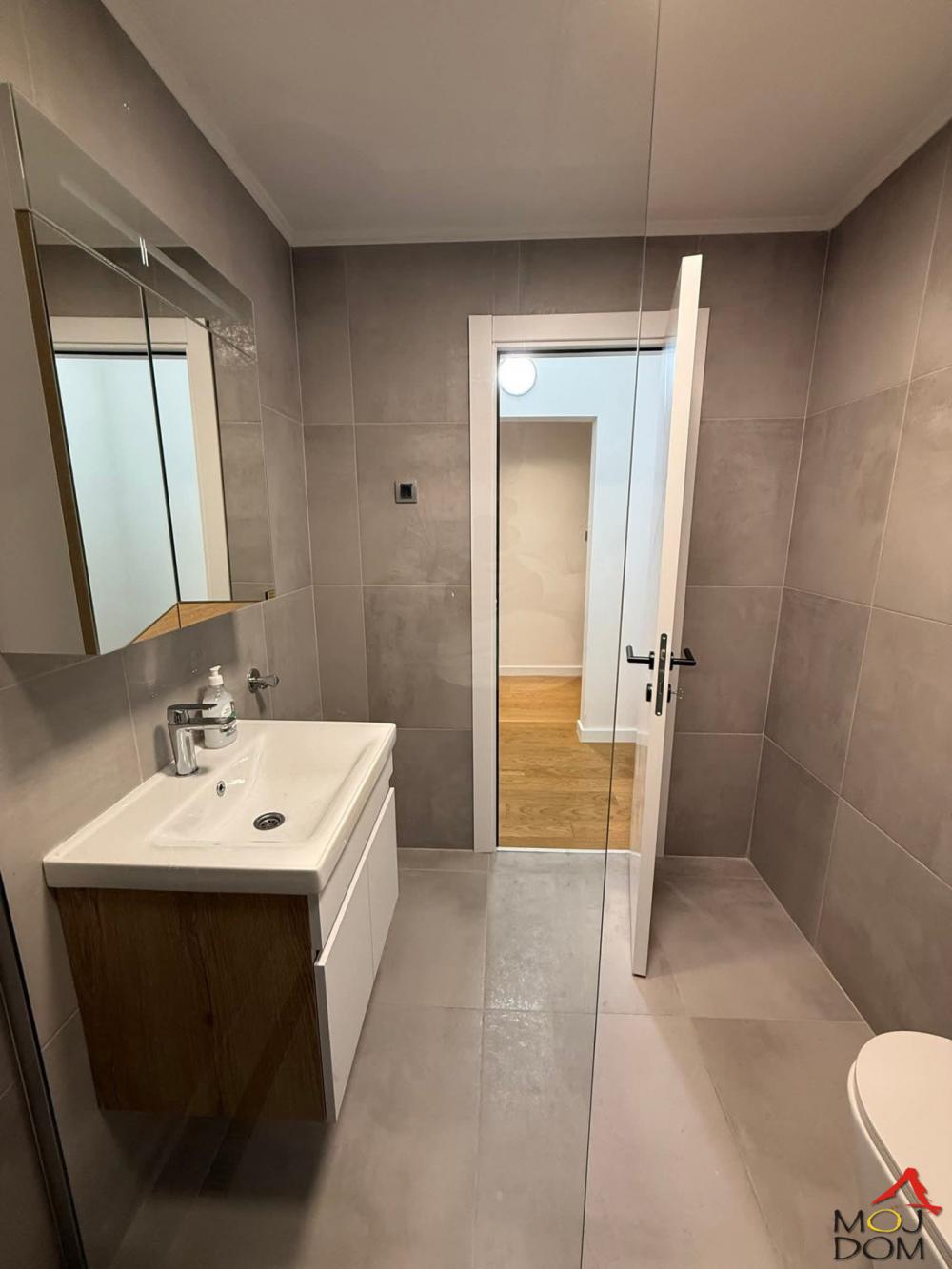 Slika 11 - Stan,NOVI SAD,AVIJACIJA,kv: 48, € 134930, ID: 1032362