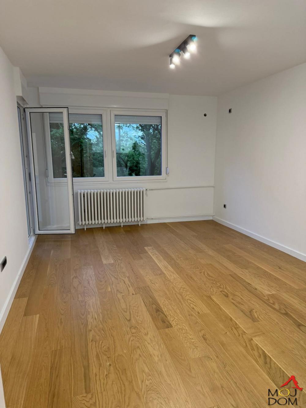 Slika 2 - Stan,NOVI SAD,AVIJACIJA,kv: 48, € 134930, ID: 1032362
