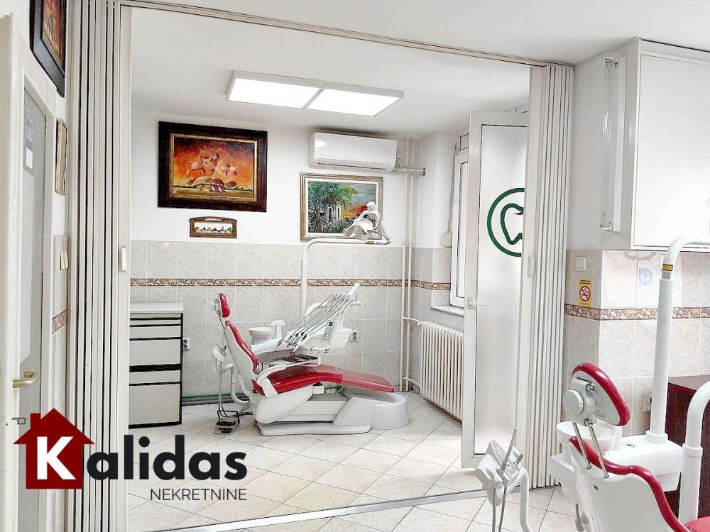 Slika 3 - Stan,NOVI SAD,CENTAR,kv: 37, € 123600, ID: 1008656