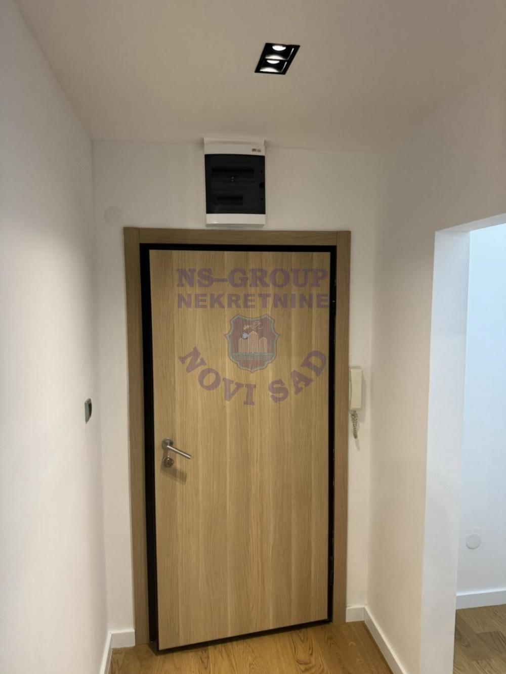 Slika 2 - Odličan dvosoban stan na Avijatičarskom naselju!