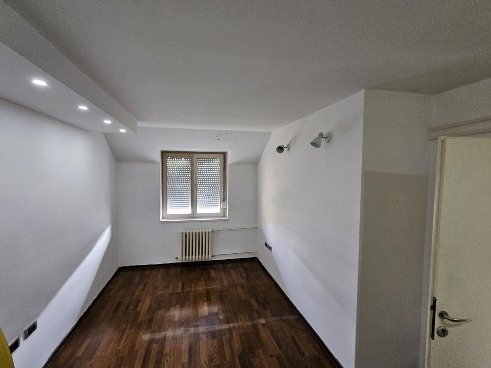 Slika 1 - Jednosoban, 32m2, Bulevar Jaše Tomića Novi Sad