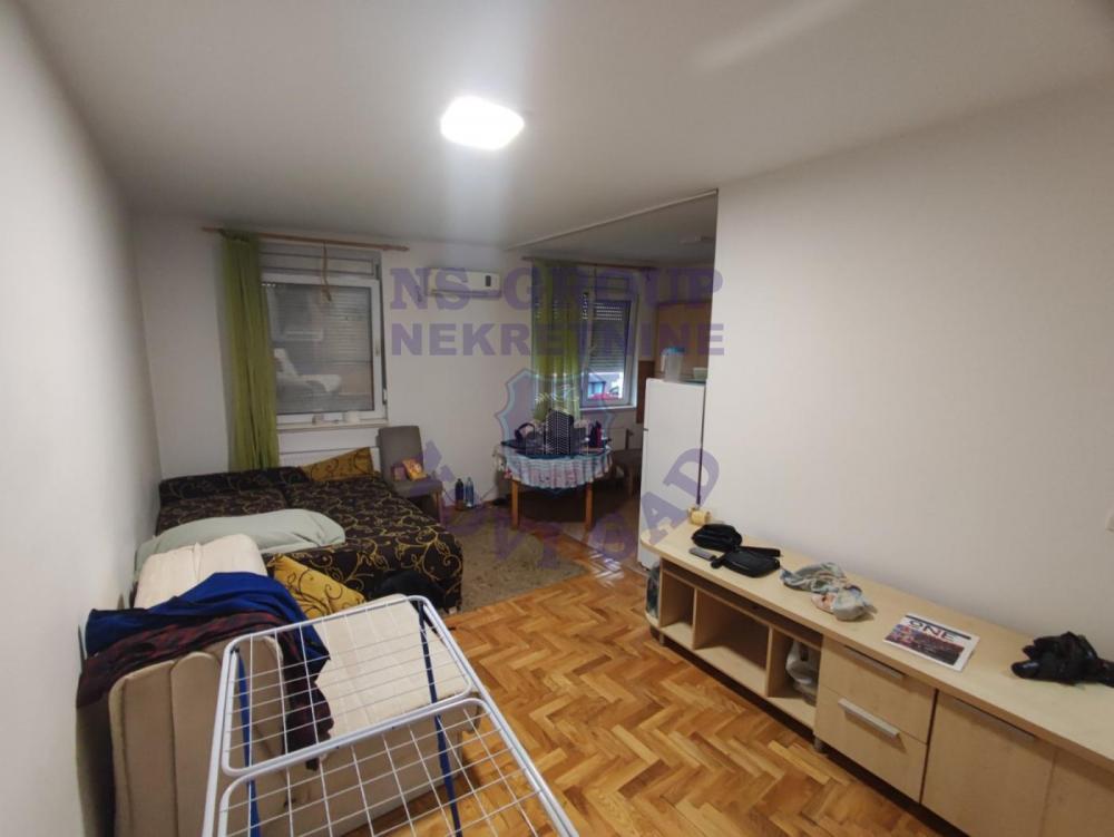 Slika 1 - Jednosoban stan- Sajam!  Novi Sad, Sajmište