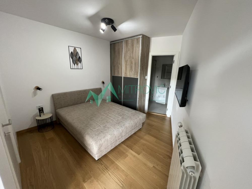 Slika 5 - Prodaja luksuznog stana Novi Sad, Salajka