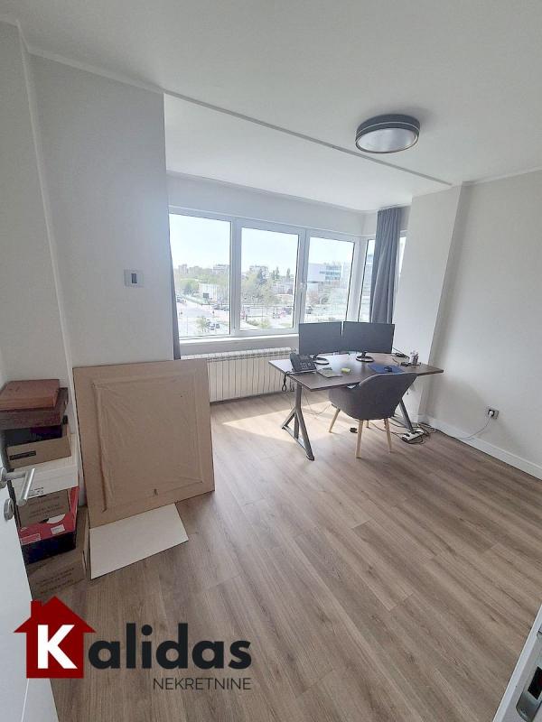 Slika 4 - Stan,NOVI SAD,LIMAN 2,kv: 103, € 339900, ID: 1008837